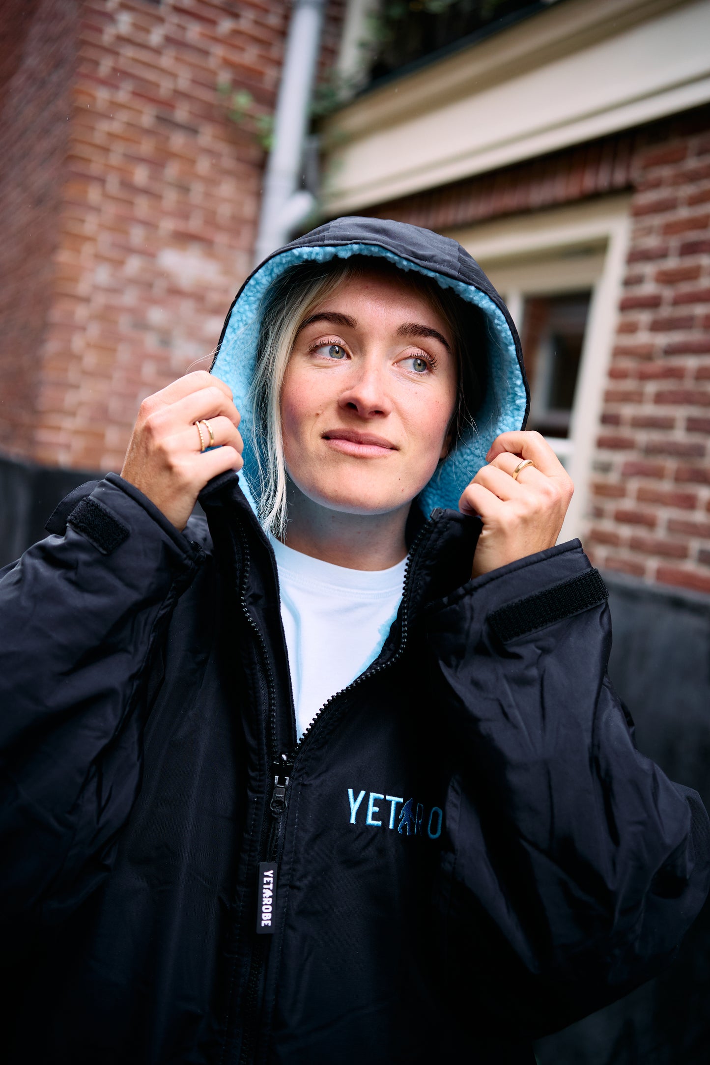 YETIROBE™ | Oversized Everyday Jacket & Changing Robe - Mountain Life Apparel